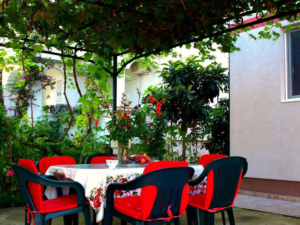 Appartamento Friendly House Ulcinj Esterno foto