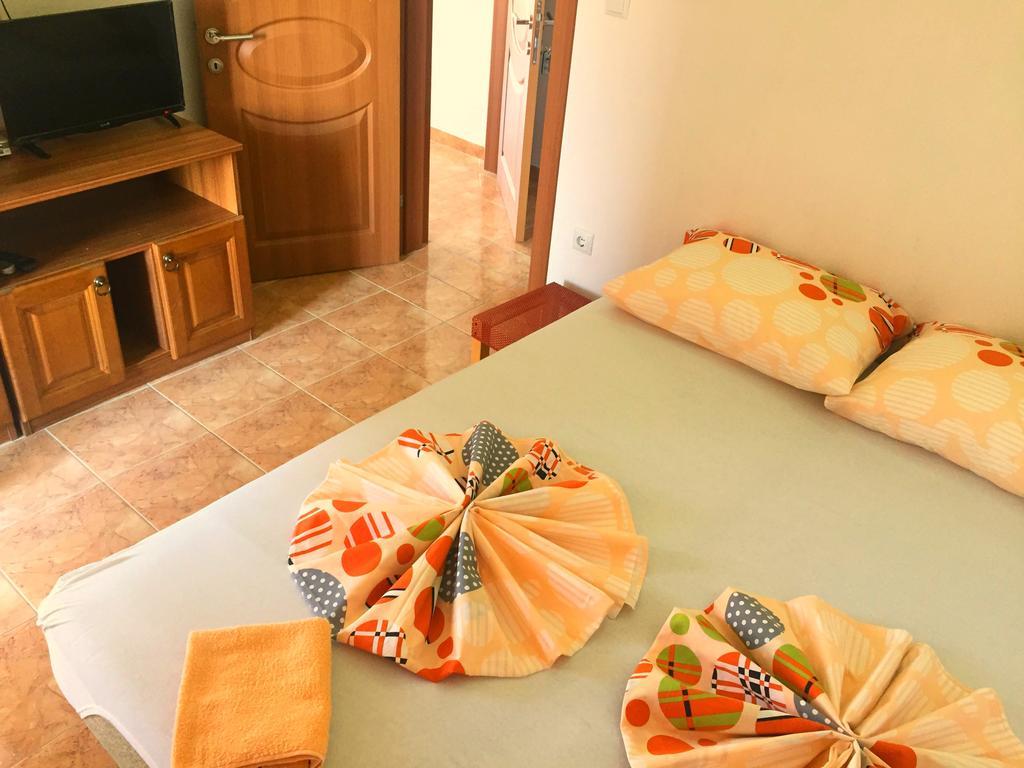 Appartamento Friendly House Ulcinj Esterno foto